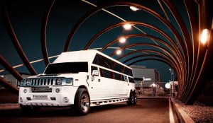 Лимузин Mega Hummer H2